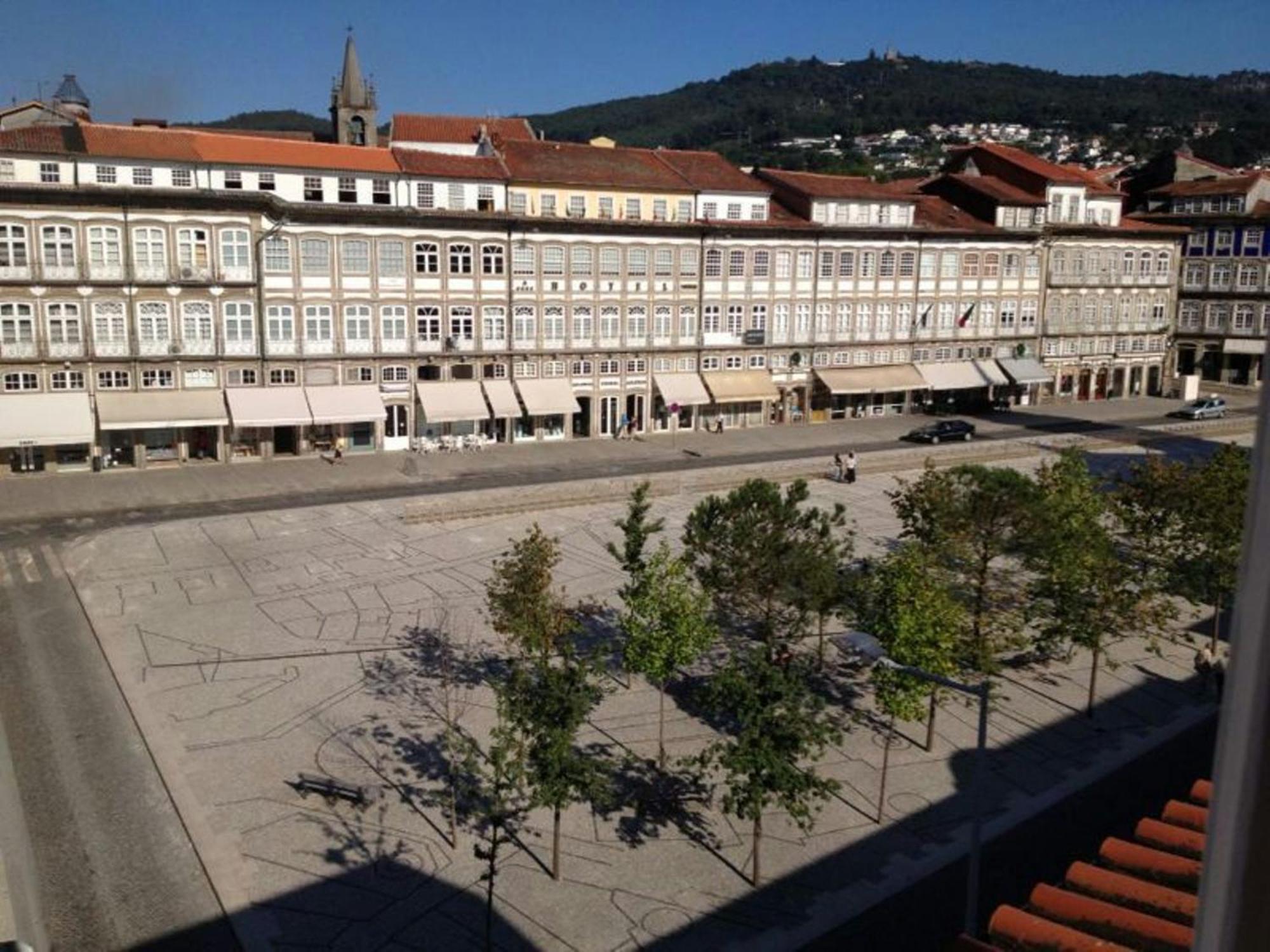 Emaj Boutique Hotel Guimaraes Exterior photo